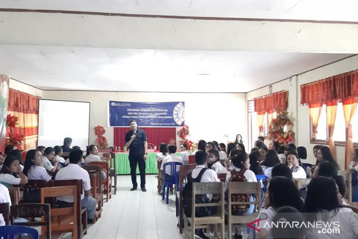 BI edukasi-sosialisasi kebanksentralan siswa Pulau Tagulandang Sitaro