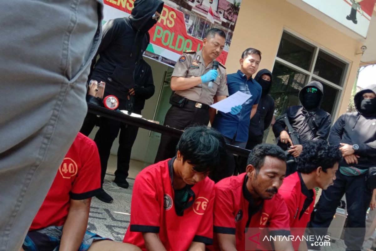 Polda NTB mengungkap kasus pencurian mesin kapal