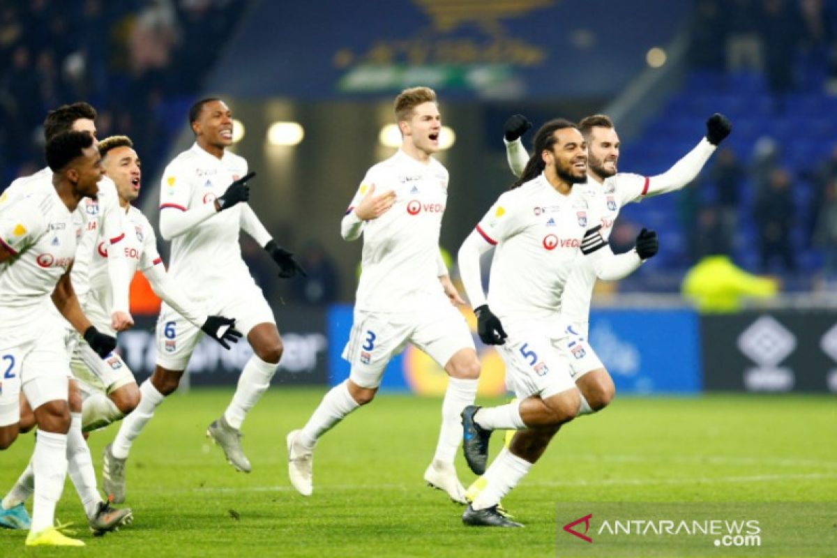 Liga Prancis - Lyon rebut tiket final lewat adu penalti