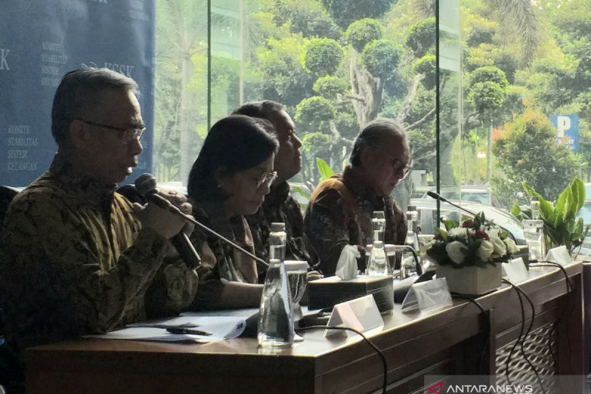 Tanggapi wacana pembubaran, Ketua OJK : Kami telah bekerja profesional