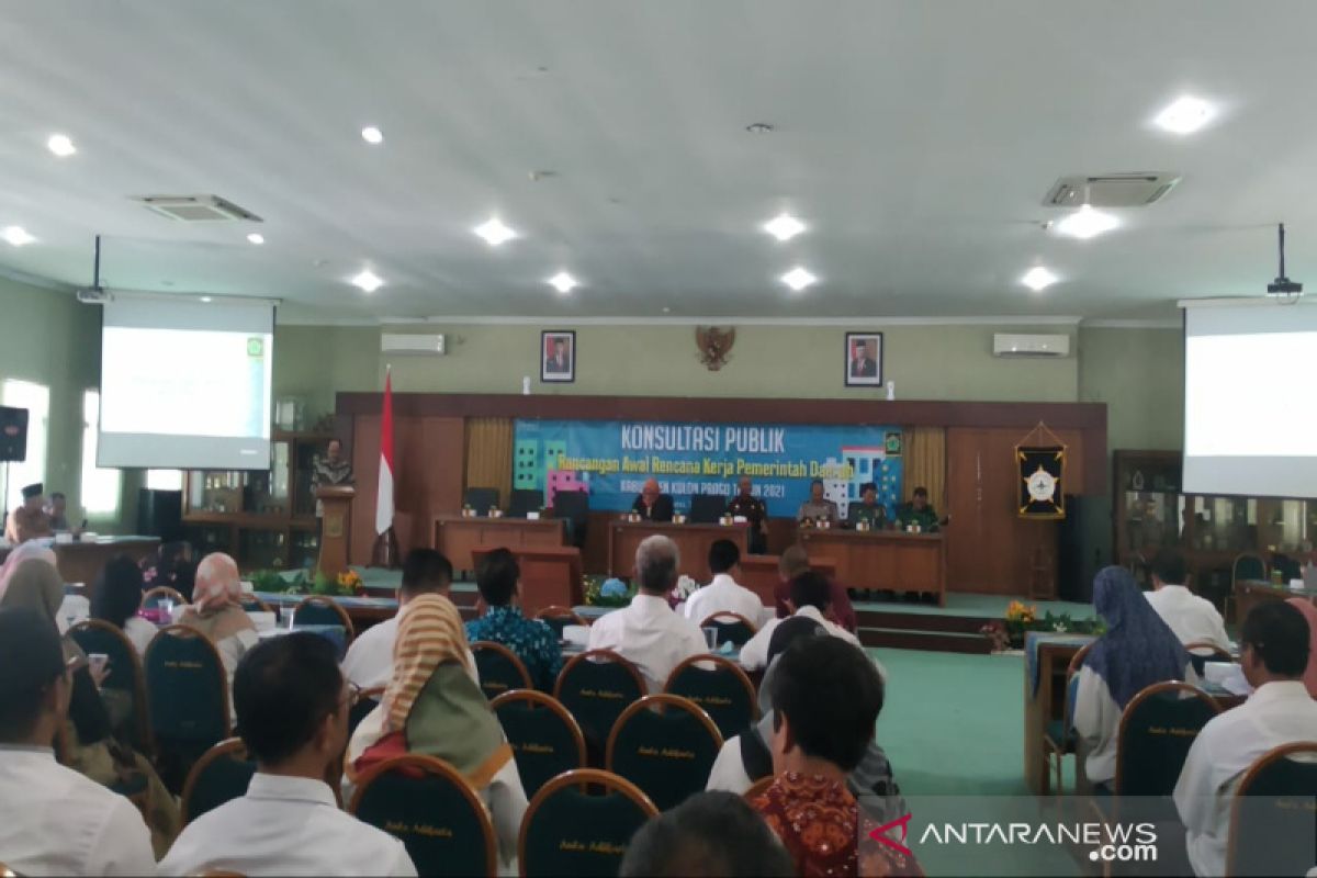 Pemkab Kulon Progo memprioritaskan pembangunan infrastruktur