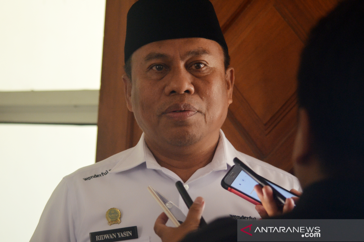 Pemkab Gorontalo Utara percepat program listrik masuk kepulauan