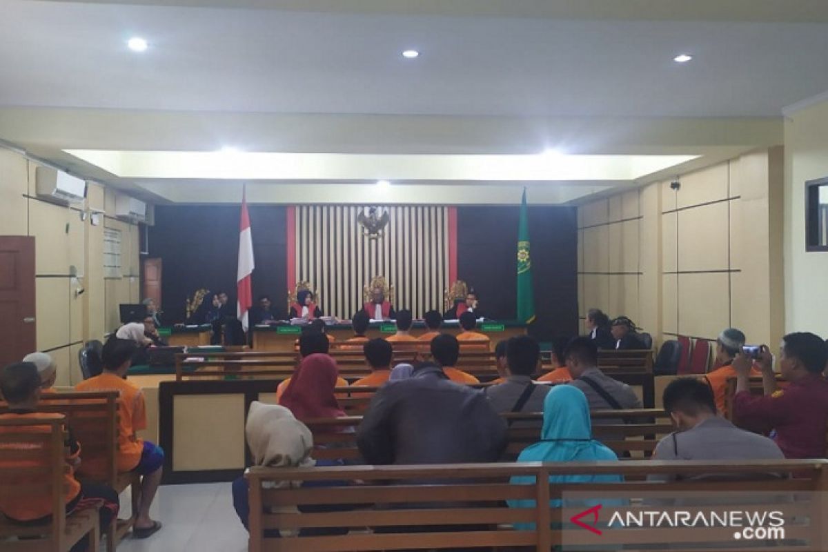 Kejati Jambi buru terdakwa yang kabur usai sidang