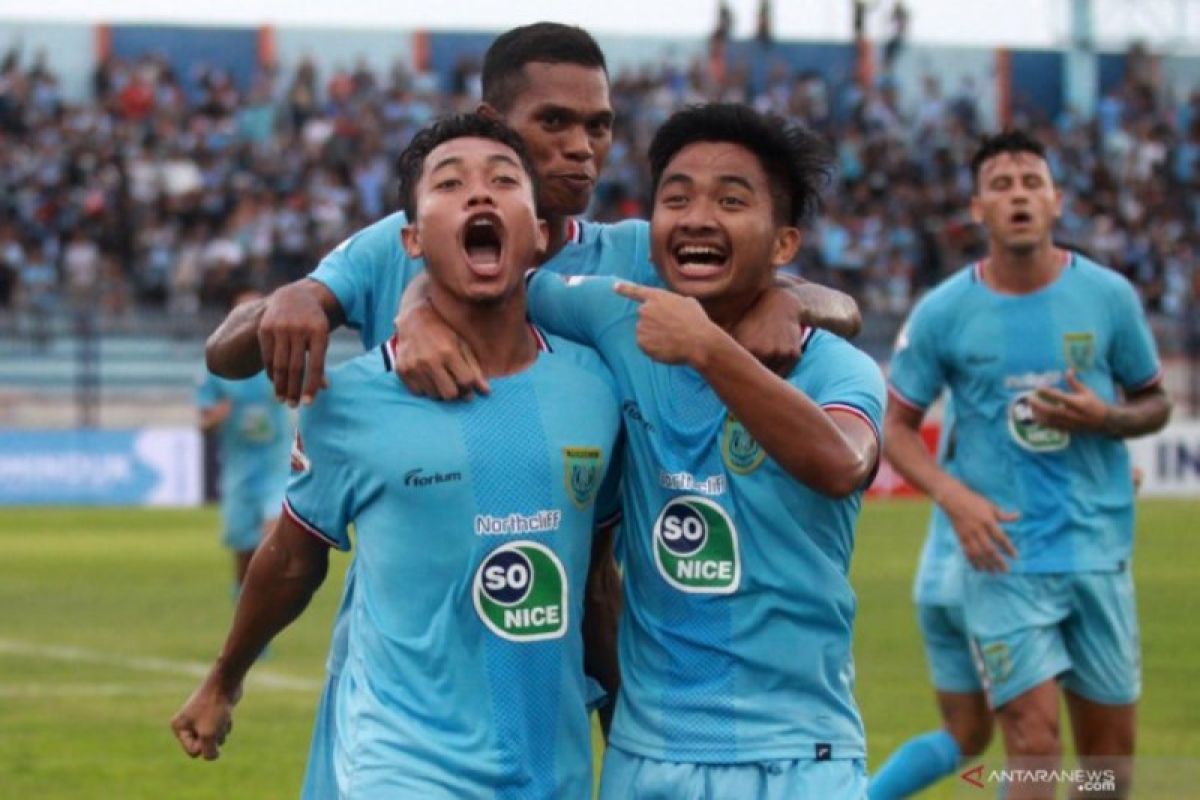 Hambali Thalib tinggalkan Persela,  resmi berseragam Persebaya