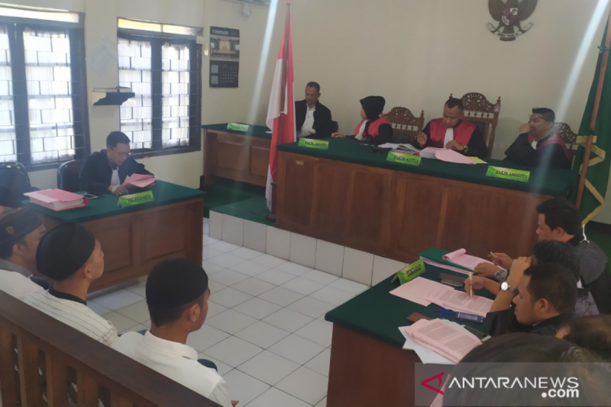 Polisi menjaga ketat sidang perdana tewasnya Iptu Erwin