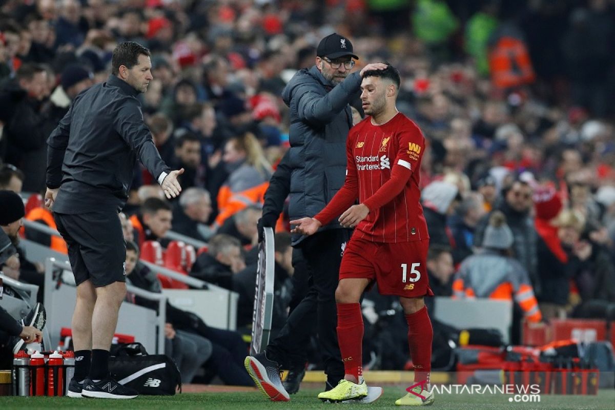 Uring-uringan ditarik keluar, Klopp anggap wajar aksi emosional Oxlade-Chamberlain