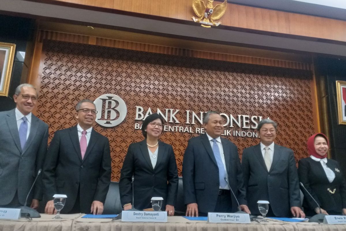 BI decides to hold its benchmark interest rate at five percent