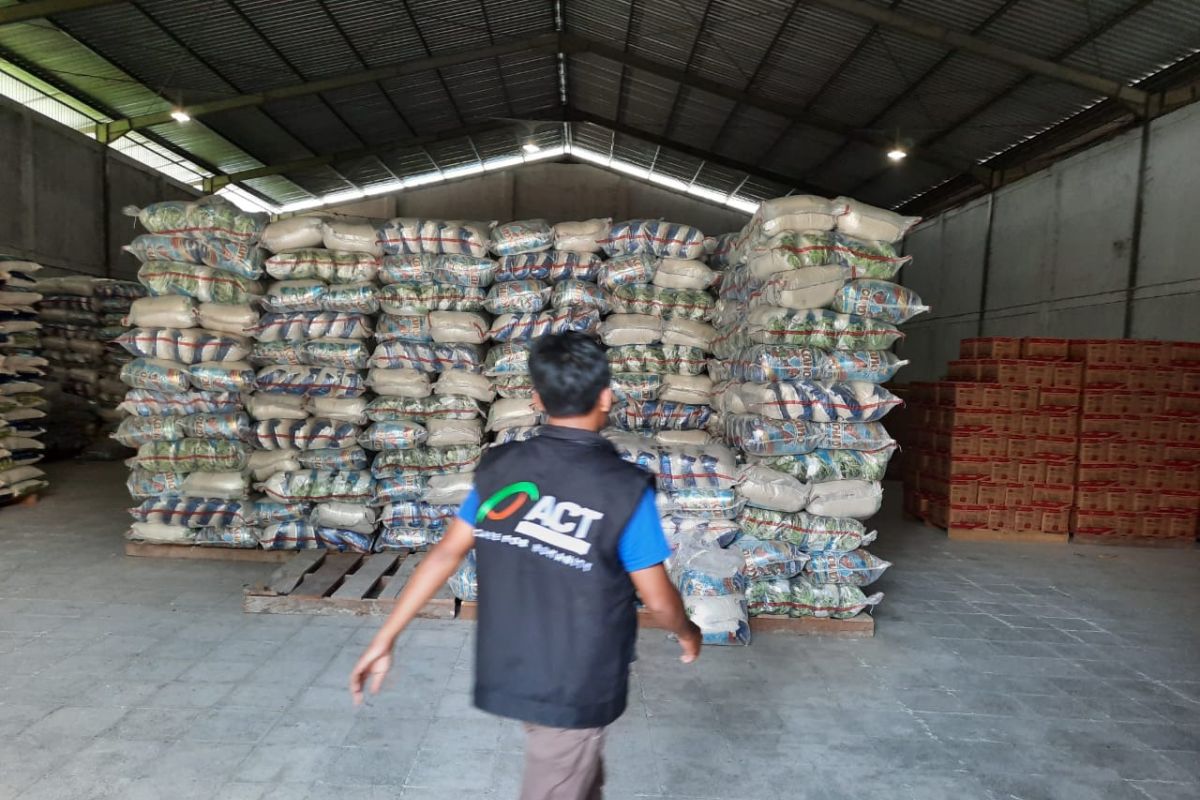 ACT salurkan satu ton beras untuk santri di pelosok Sulsel