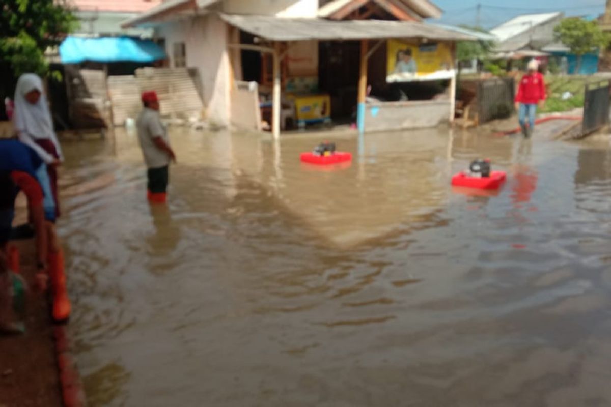 Banjir rendam enam sekolah di Sukarame, siswa dipulangkan