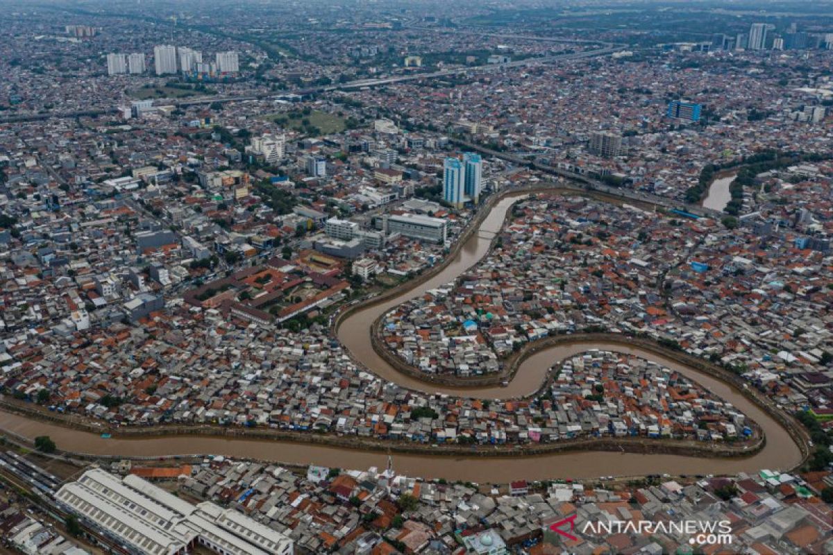 Jakarta anggarkan Rp469 miliar untuk bebaskan lahan normalisasi Ciliwung