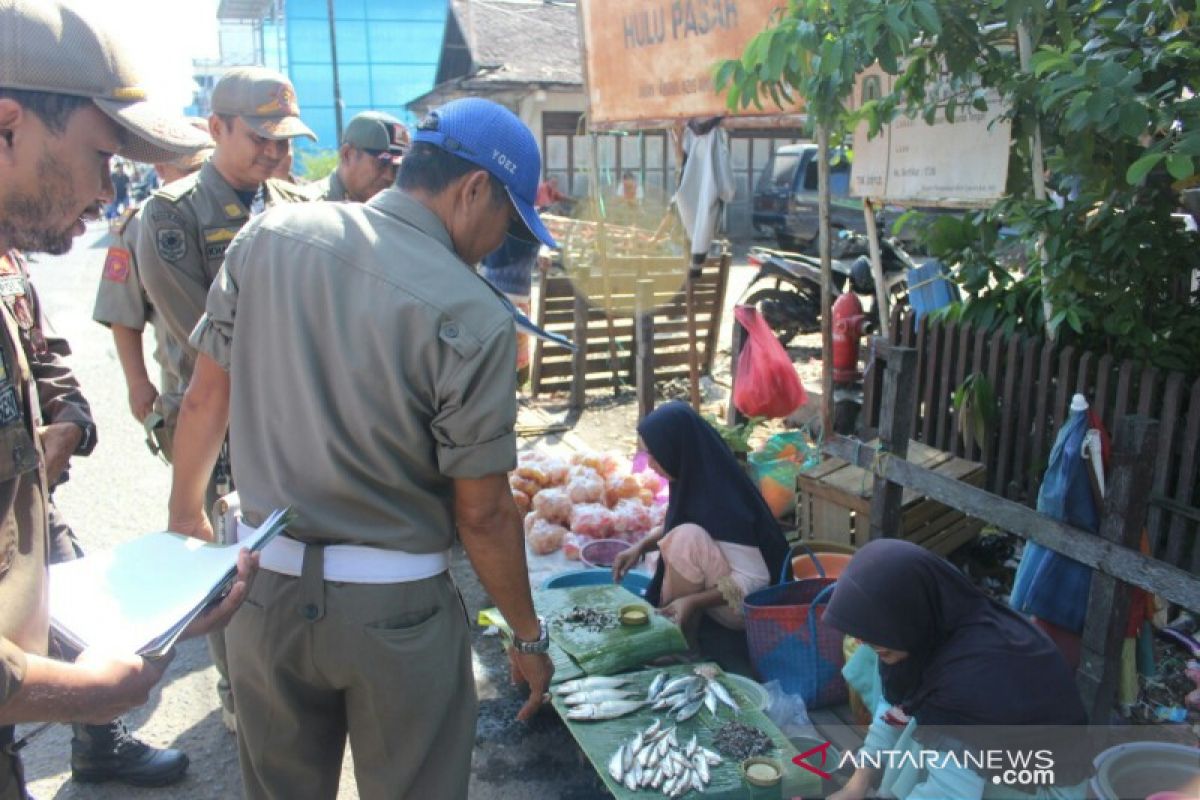 Satpol PP bikin tegang pedagang ikan