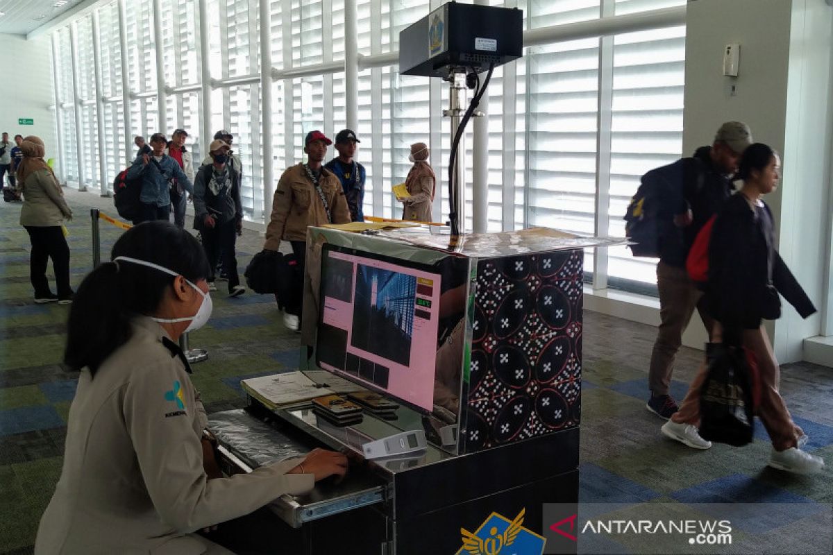 KKP Semarang pantau kedatangan penumpang dari luar negeri