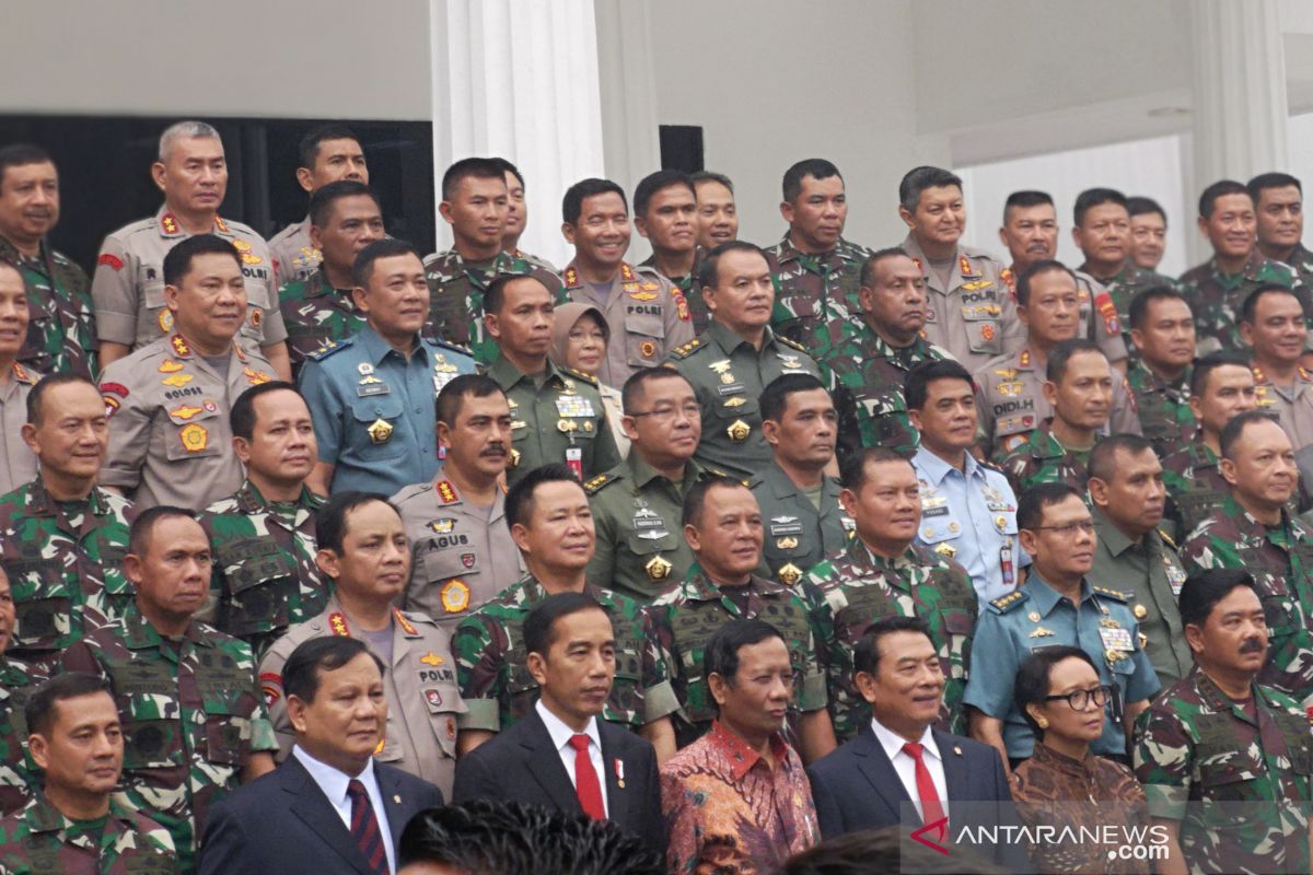 Jokowi confident of Subianto judiciously managing ministry's budget