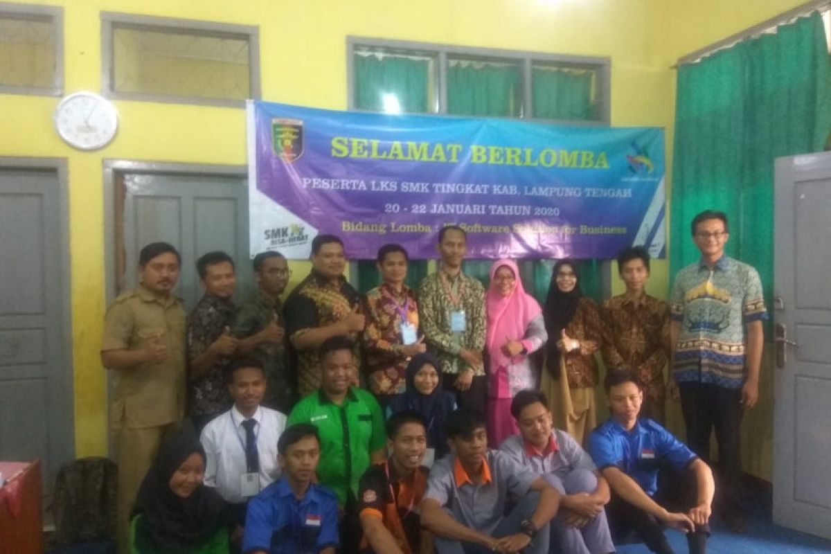 Dosen IIB Darmajaya Jadi Juri Lomba LKS SMK se-Lampung Tengah