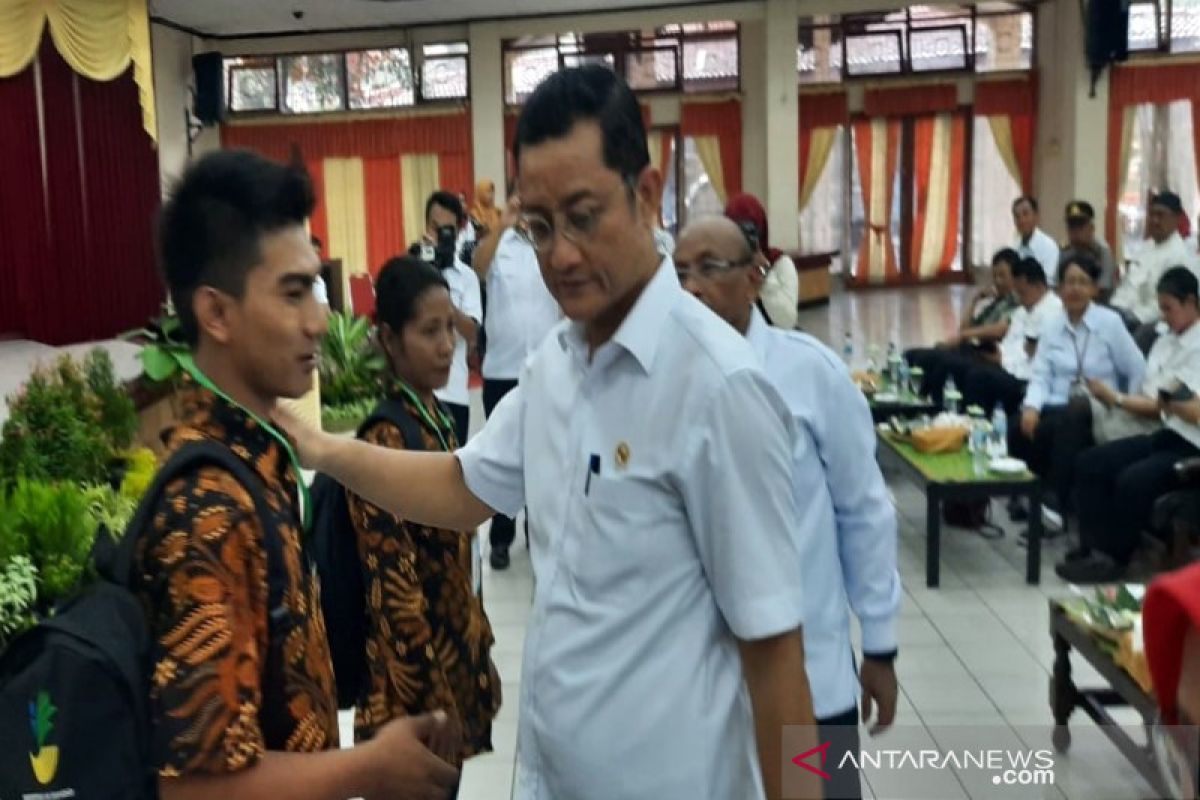 Mensos janji kembangkan layanan BBRSPDF Soeharso Surakarta