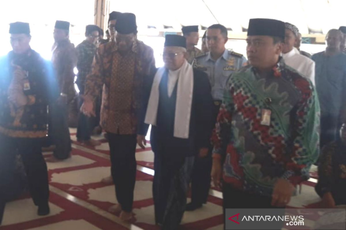 Wapres Ma'ruf Amin jalankan Shalat Jumat di Masjid Gedhe Kauman Yogyakarta