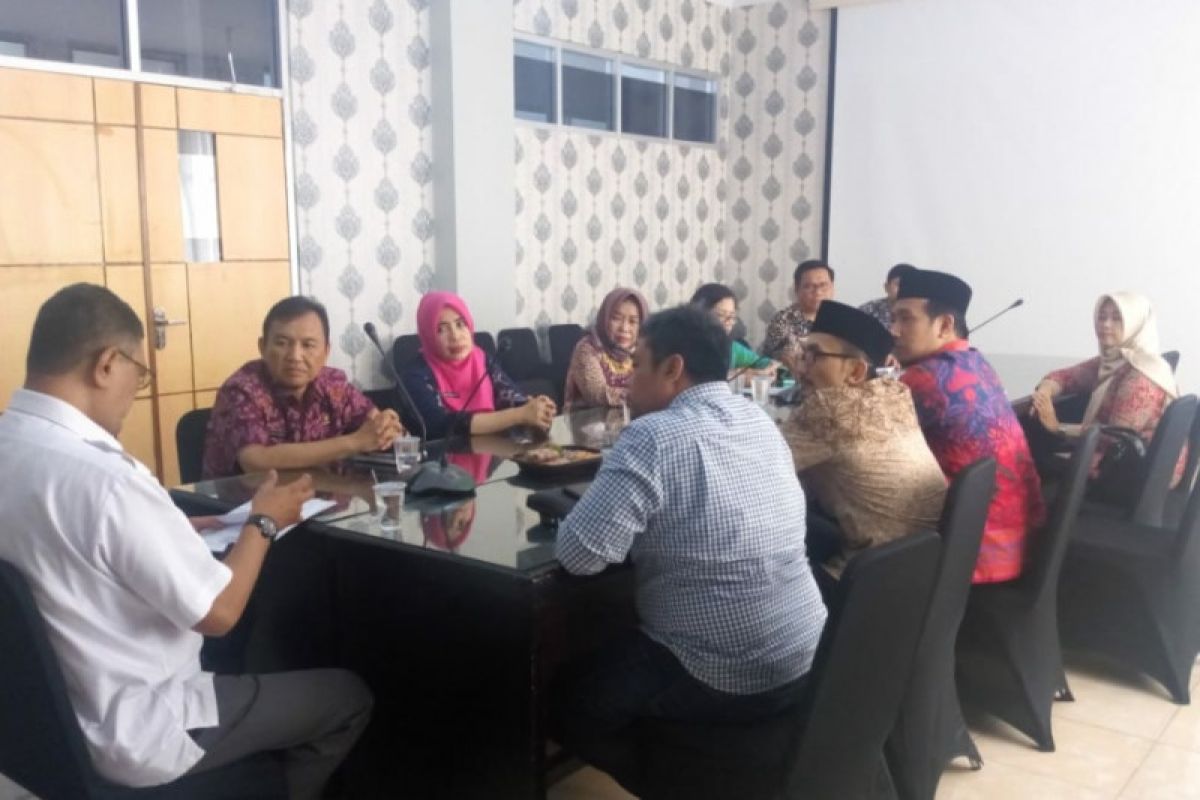 Anggota PPK harus tes kesehatan dan bebas narkoba