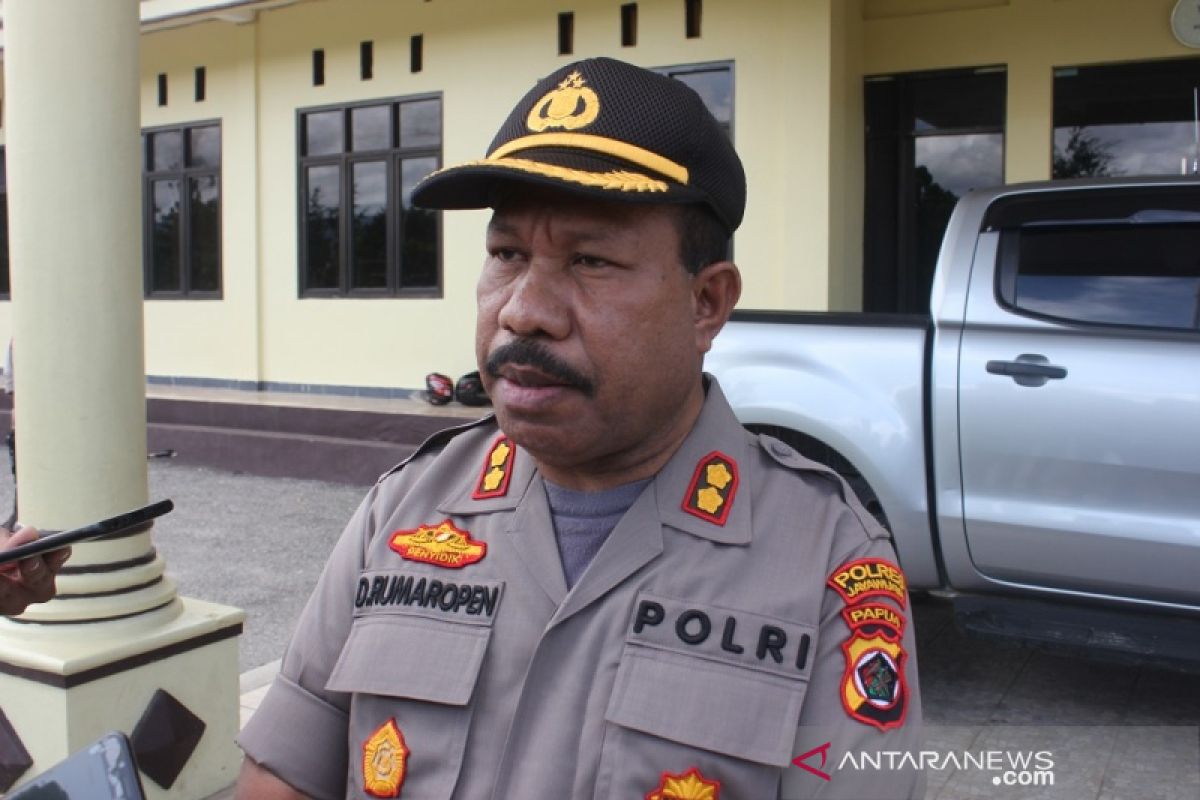 Polres Jayawijaya terapkan UU Pangan terhadap tujuh pembuat minuman oplosan