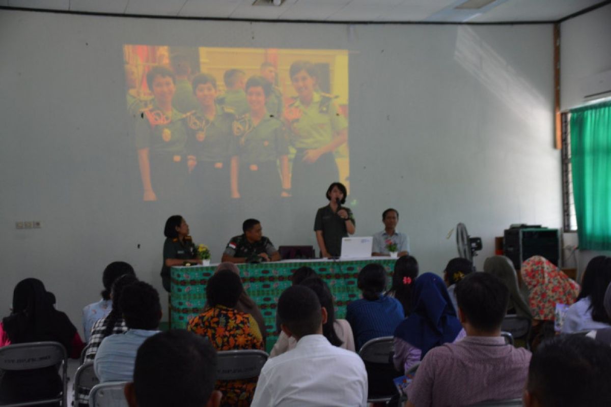 Akademisi Uncen Jayapura apresiasi sosialisasi penerimaan prajurit TNI AD