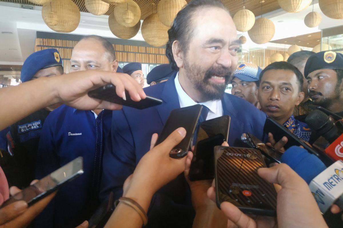 Surya Paloh tegaskan kemenangan pilkada dipertahankan