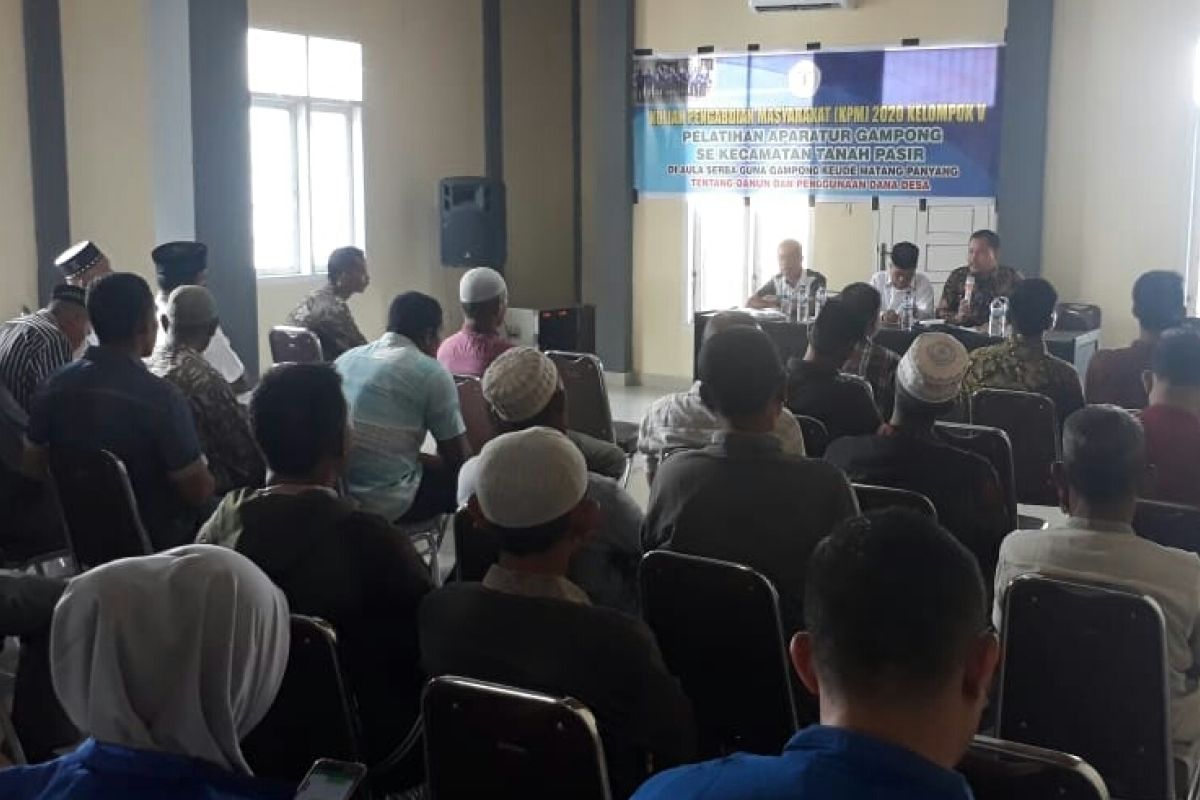 Mahasiswa KPM gelar pelatihan pengelolaan dana desa di Aceh Utara