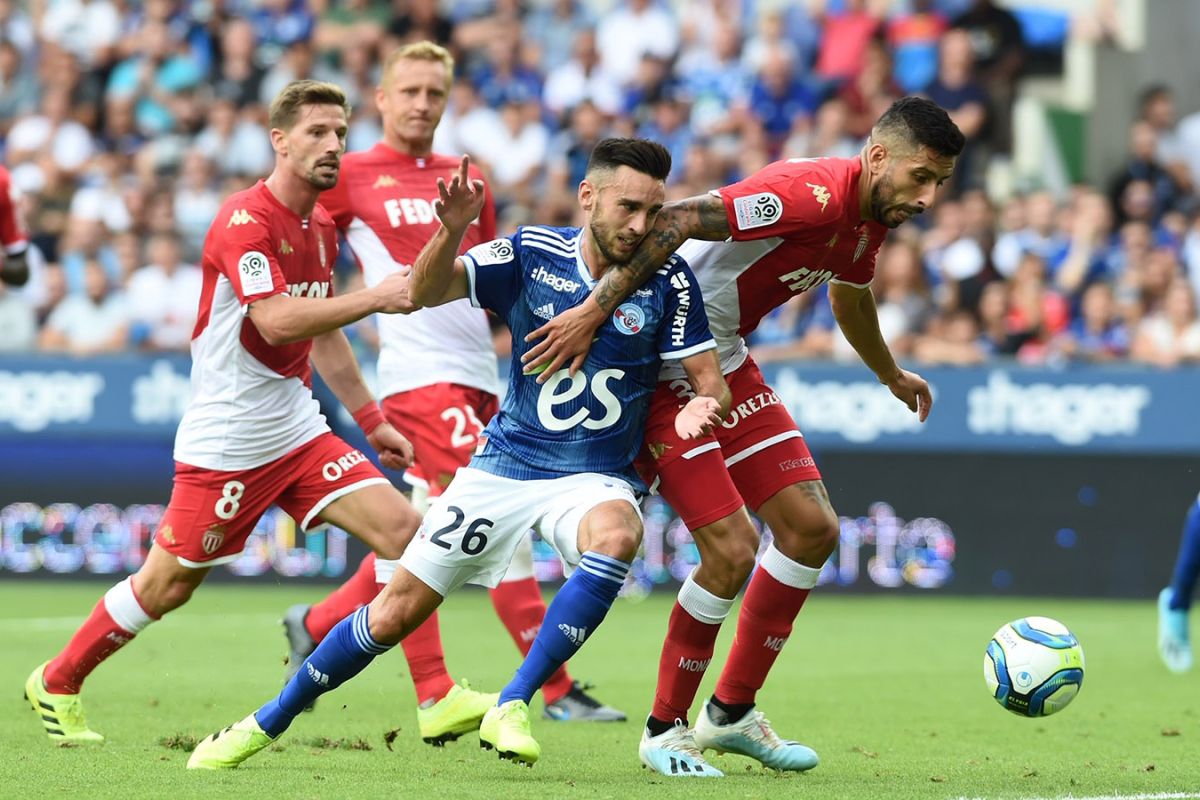 Strasbourg lumat Monaco 3-1 di Liga Prancis