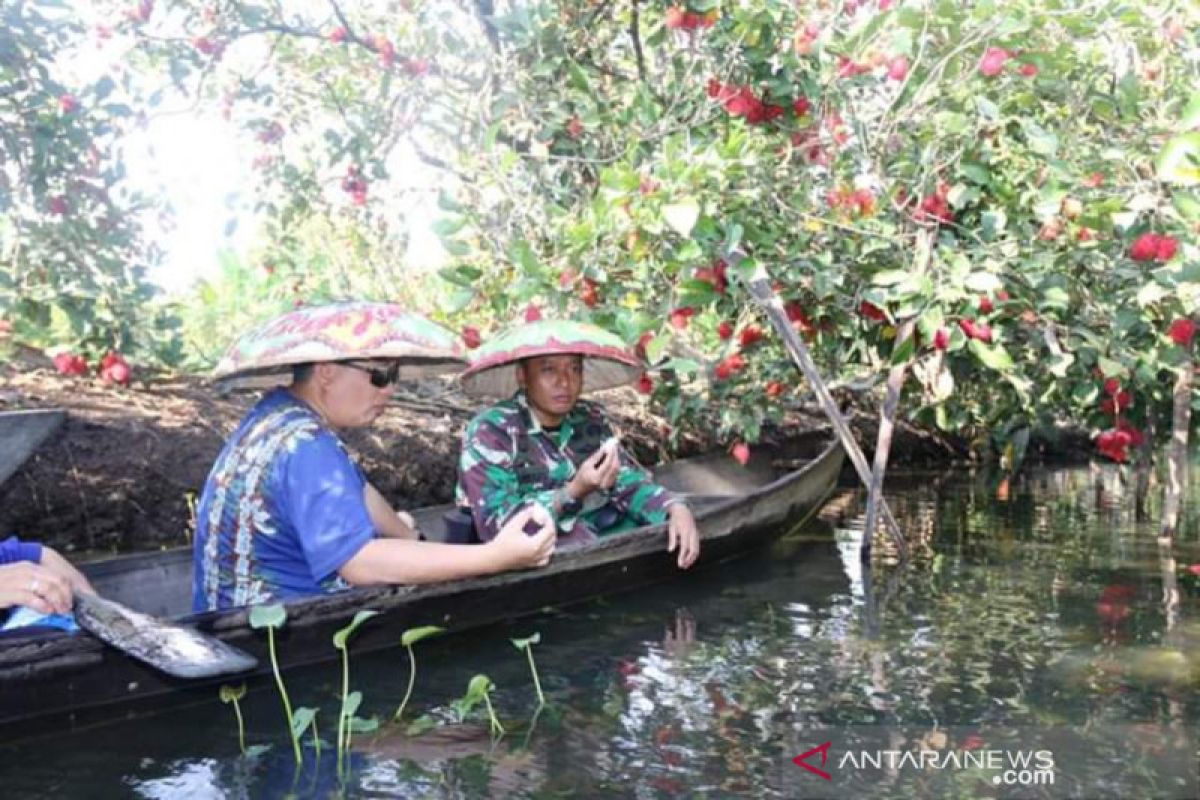 Kota Banjarmasin kembangkan wisata susur sungai pakai sampan bermesin