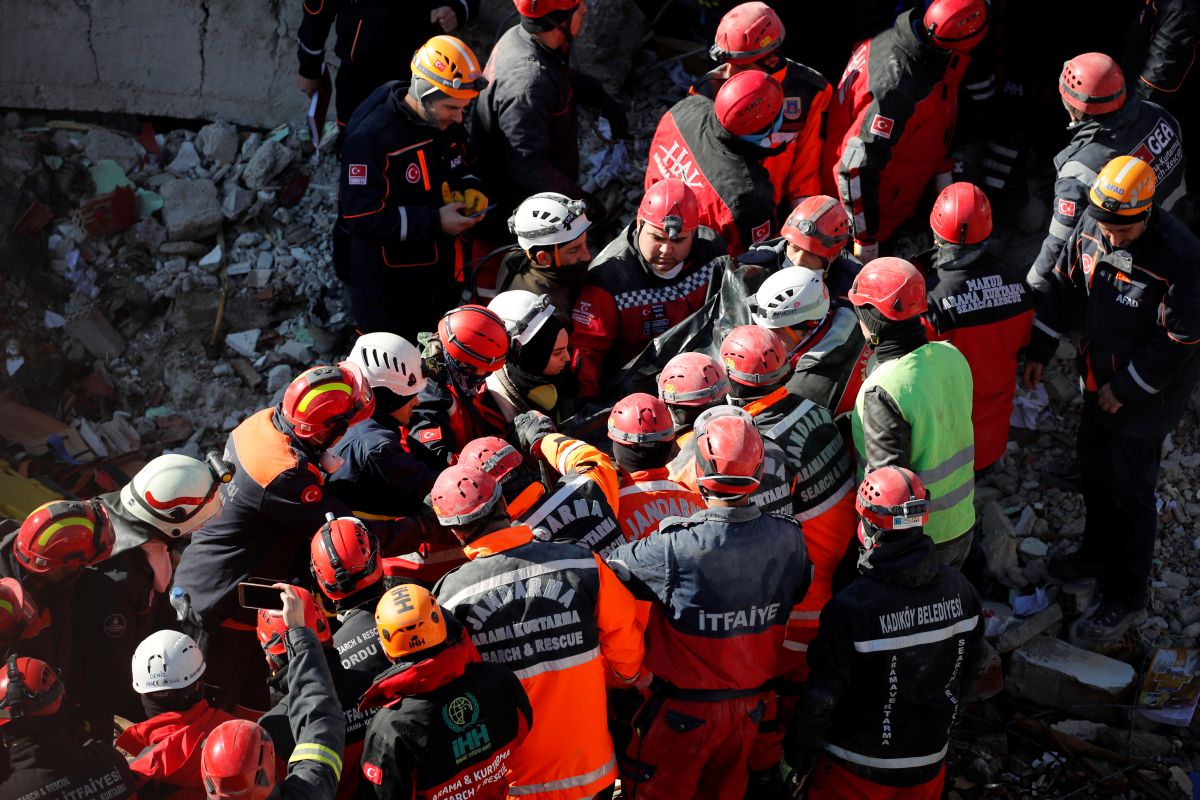 Jumlah korban meninggal akibat gempa Turki jadi 35