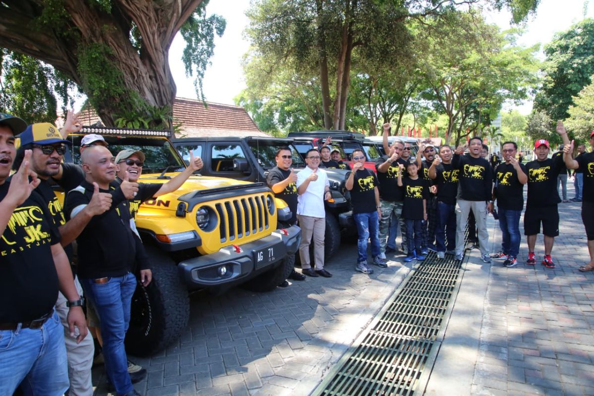 Komunitas Jeep Rubicon jajaki destinasi wisata Banyuwangi