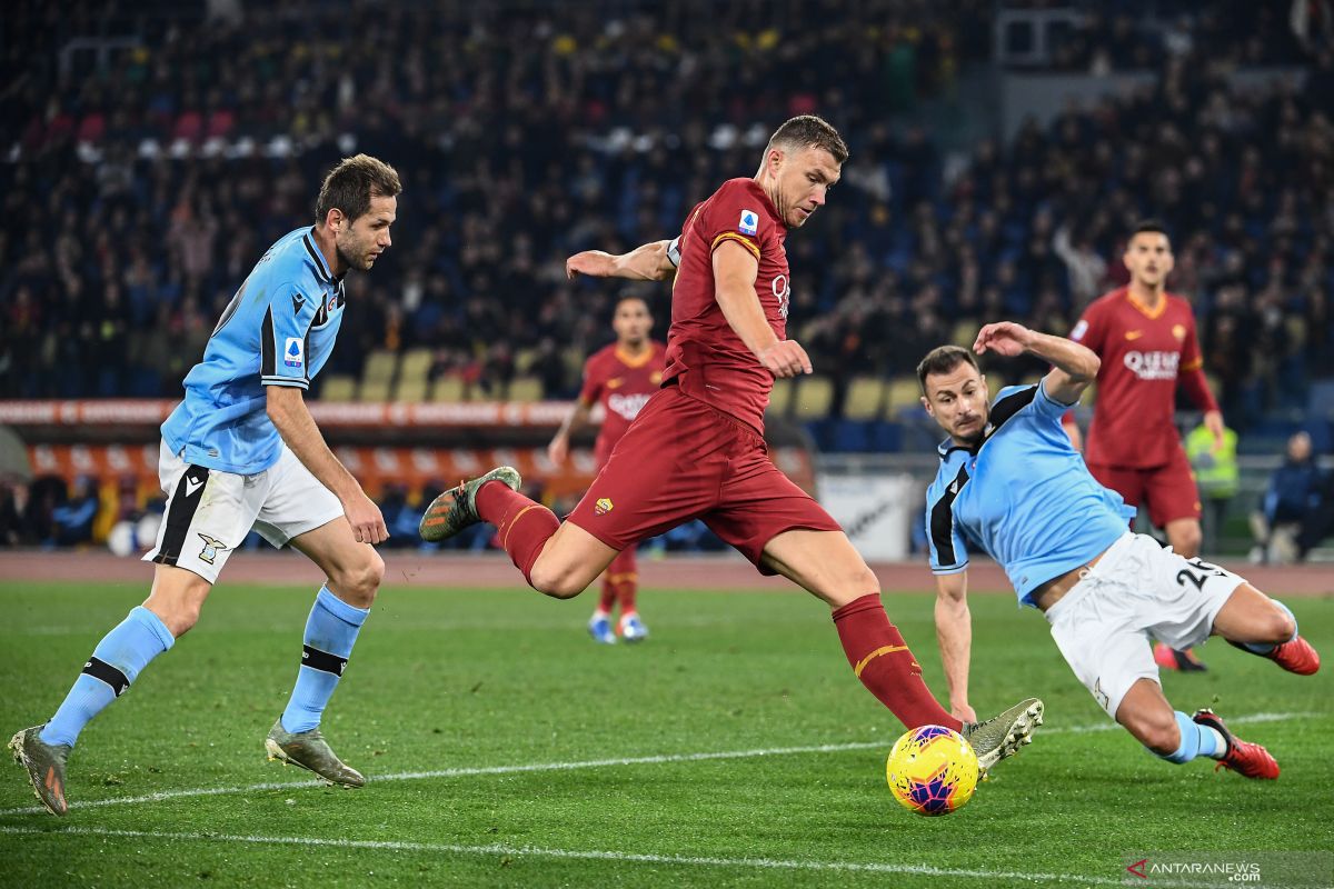 Catatan 11 kemenangan beruntun Lazio terhenti dari Roma