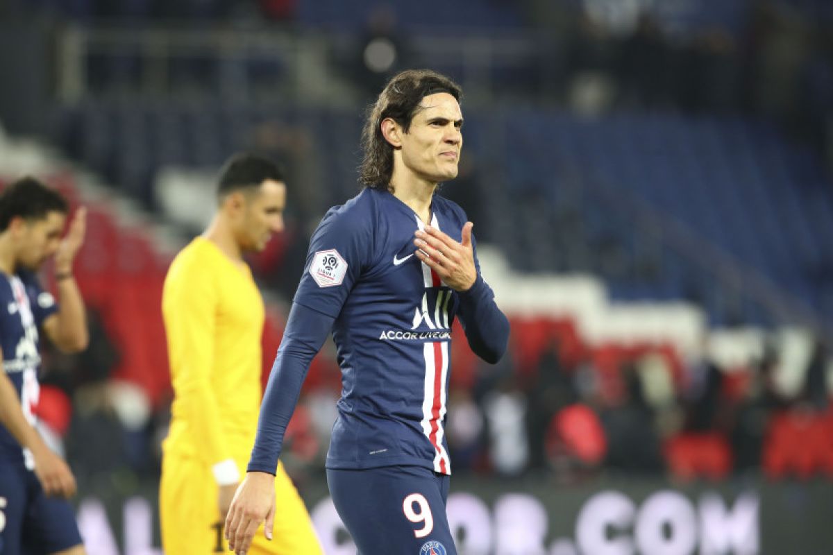 Cavani selesai tes kesehatan di Atletico Madrid