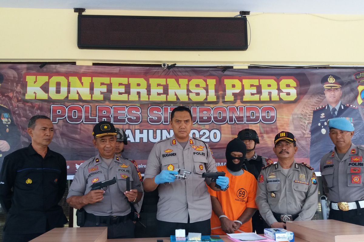 Polres Situbondo tangkap warga Gresik pelaku pemerasan gunakan airsoft gun (Video)