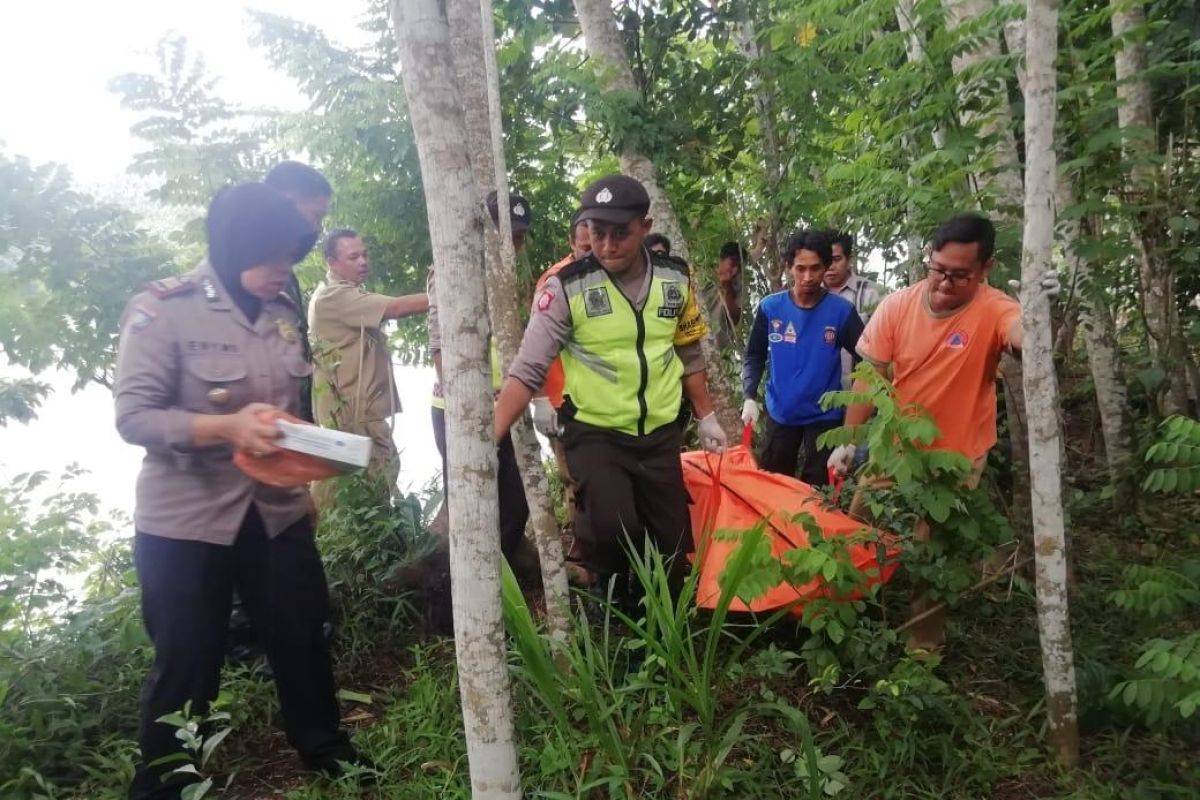 Warga Blitar ditemukan tewas tenggelam di Sungai Brantas