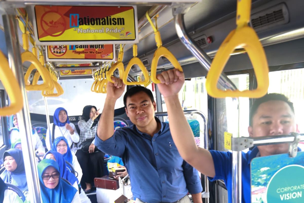 Rycko Menoza kembalikan berkas pendaftaran ke DPC Partai Demokrat naik BRT