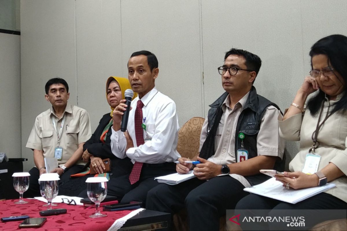 Pemerintah menegaskan tidak ada kasus positif virus corona di Indonesia