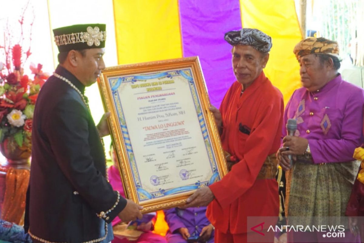 Sejumlah pejabat daerah apresiasi penganugerahan gelar adat Bupati Bone Bolango