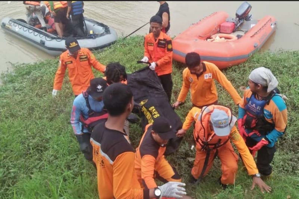 Korban tenggelam di Sungai Bener Banyumas ditemukan dalam kondisi meninggal