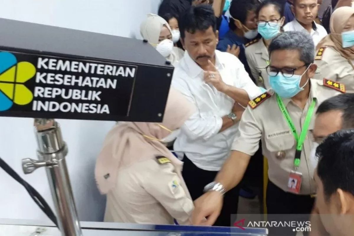 Penerbangan China-Batam dihentikan akibat Corona