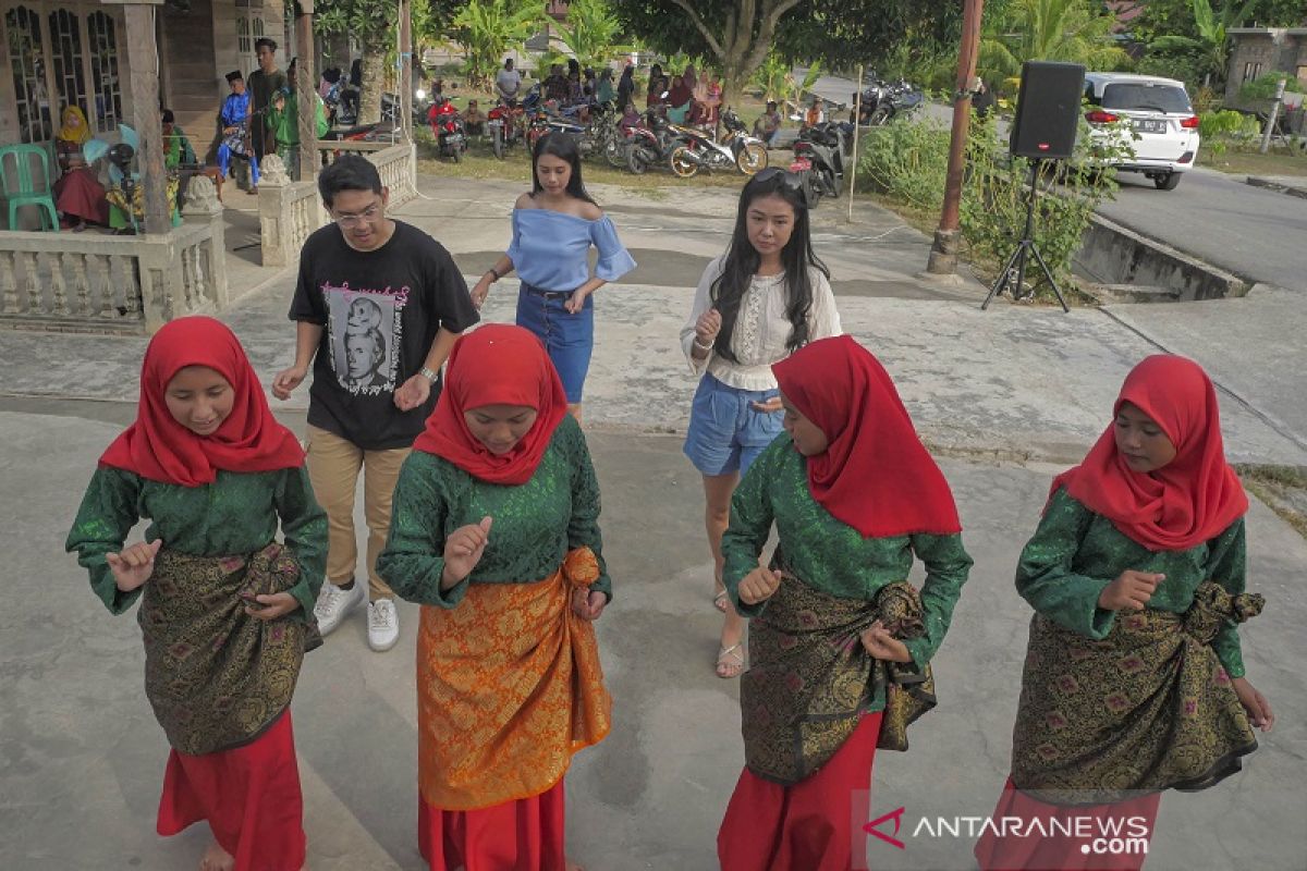 Riau punya kampung Zapin Meskom yang menarik bagi wisatawan