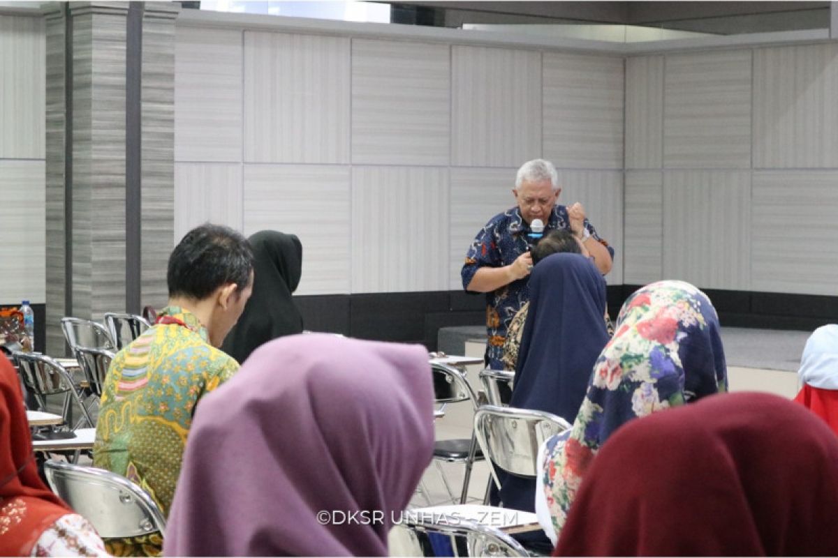 Pakar : Anak risiko tinggi karies gigi