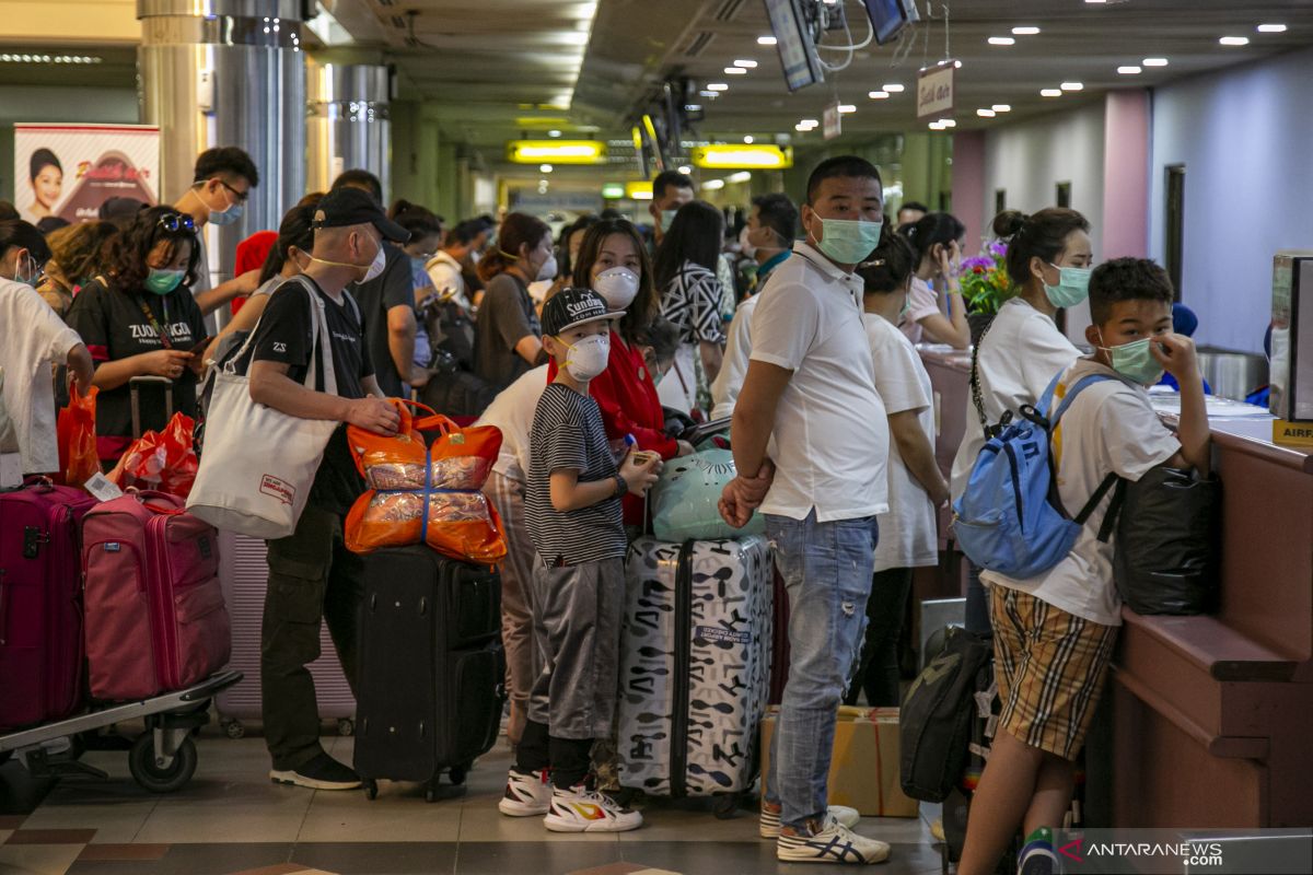 Virus corona - Regulator China setujui penerbangan sewa pulangkan turis Wuhan