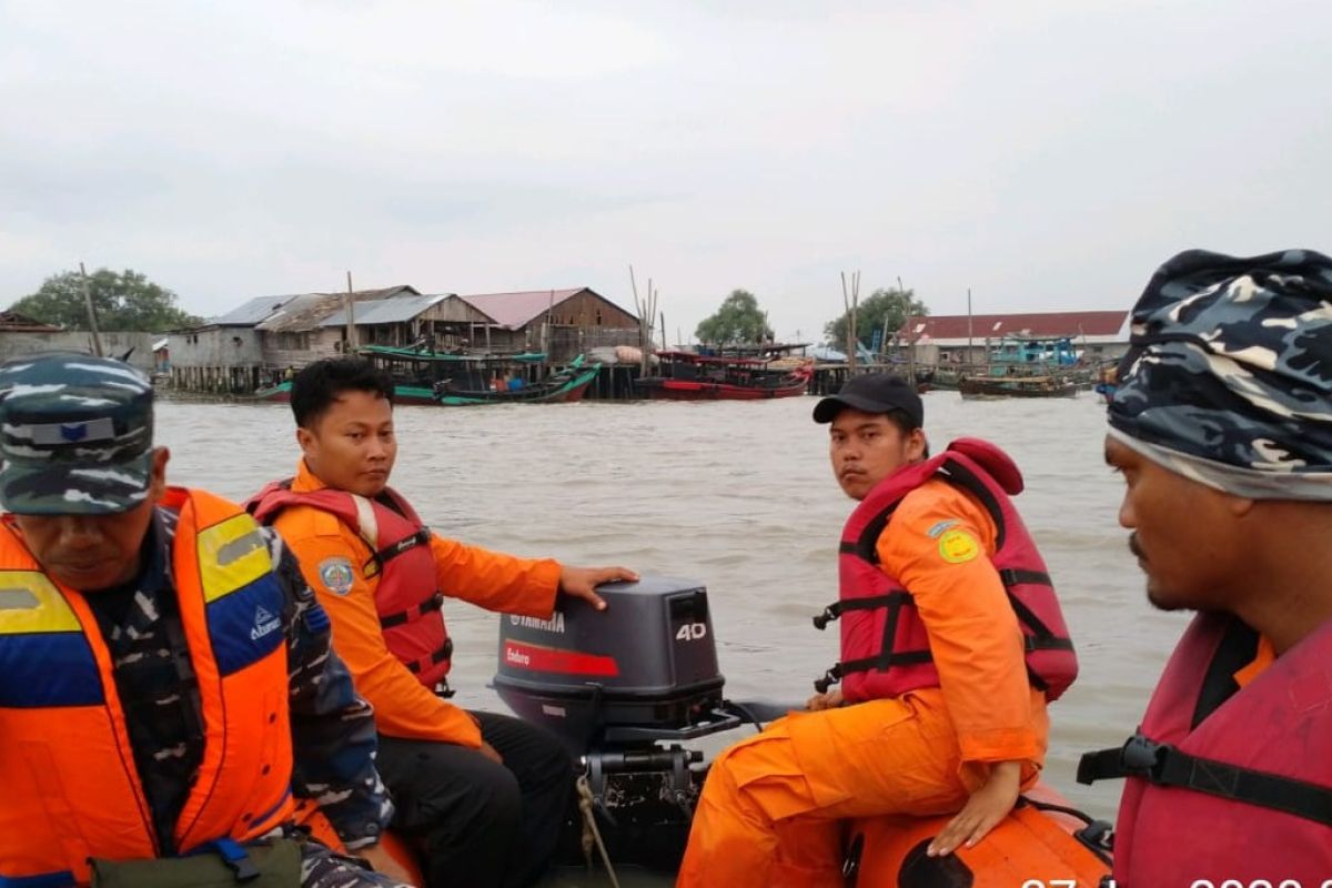 Pencarian dua ABK KM Winston belum membuahkan hasil