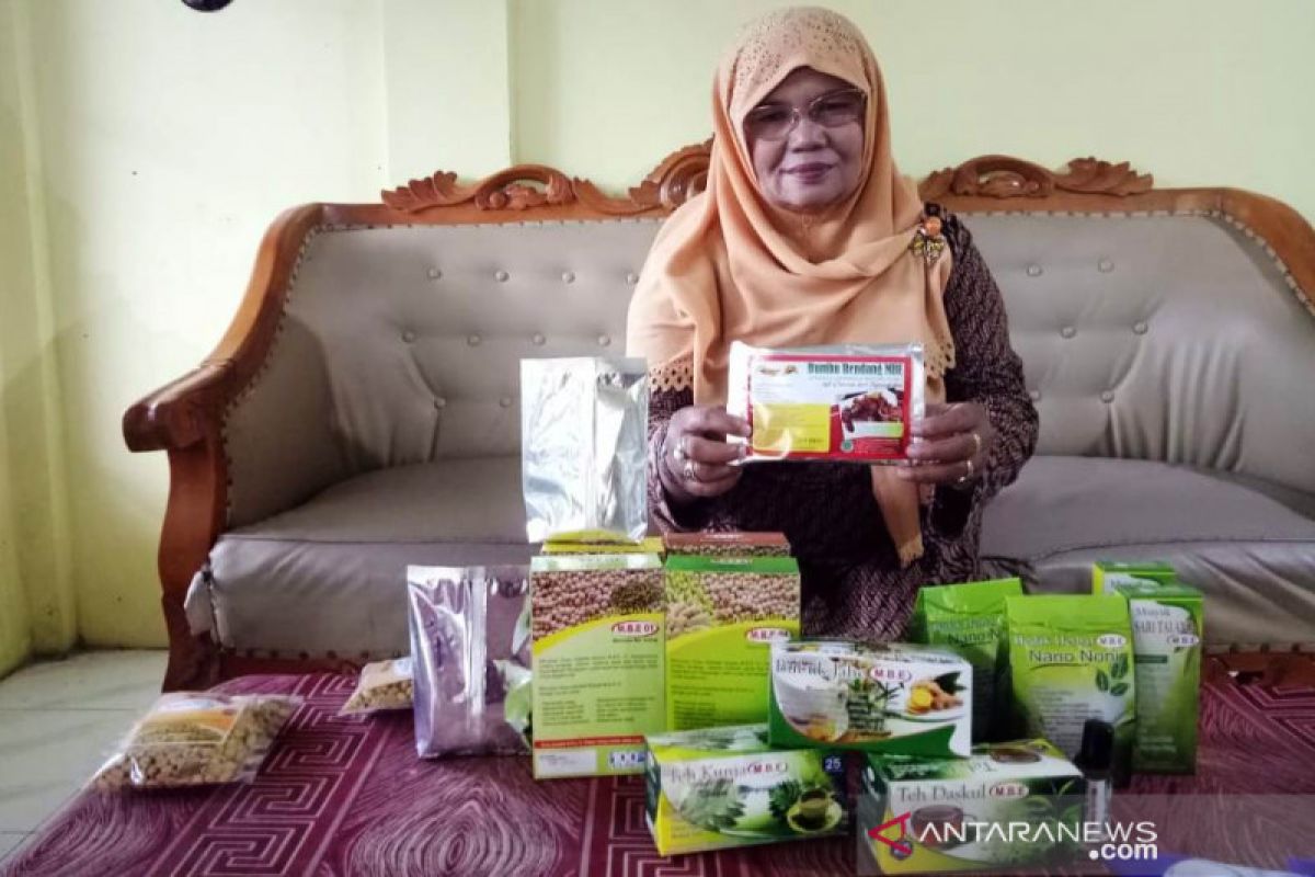 Woman in Solok successfully sells soy milk with income of IDR. 10 million a month