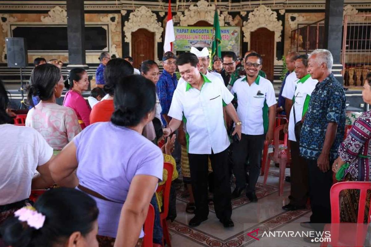 Bupati Klungkung minta KUD buat pasar modern