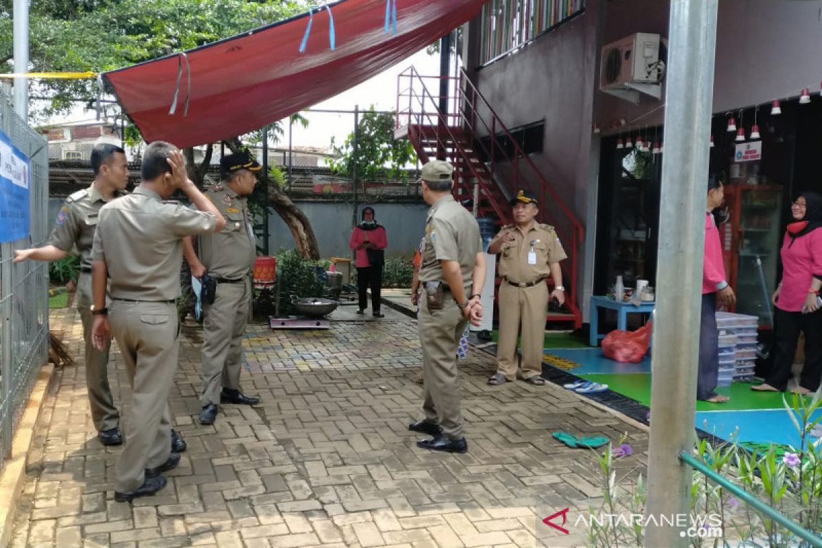 Bantu korban kebakaran, Kelurahaan Kebayoran Lama dirikan dapur umum