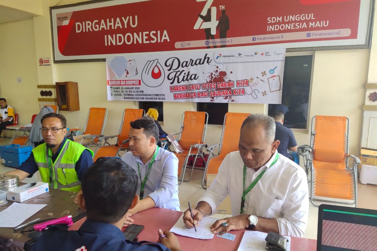 Bandara Sultan Iskandar Muda targetkan 100 kantong darah