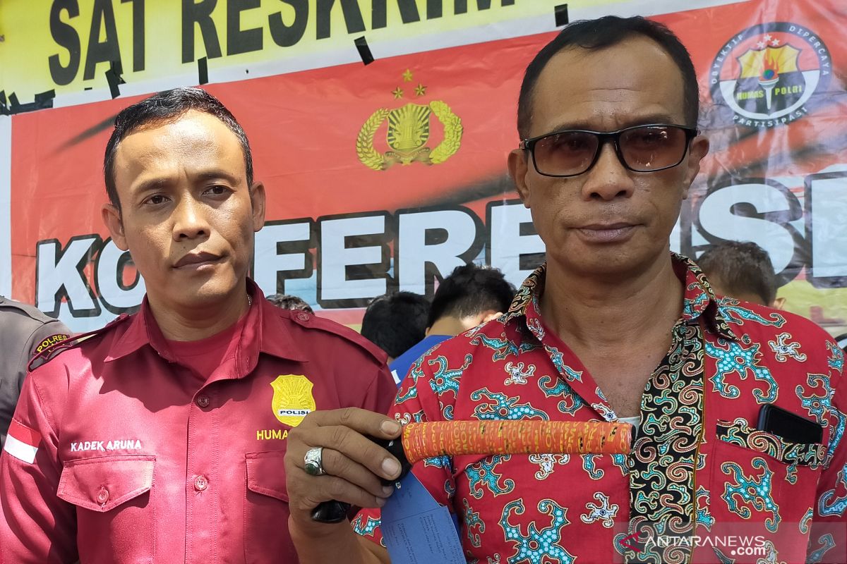 Polisi hadiahi timah panas terduga pencuri mobil di Palu