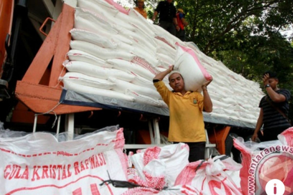 Stok gula rafinasi menipis, industri terancam berhenti produksi