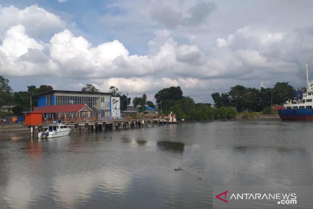 IPC Tanjung Pandan keruk kolam dan alur pelabuhan