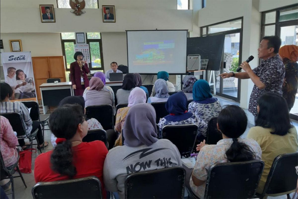 Bank Jateng ikut siapkan masa pensiun karyawan PT Sango Ceramics Indonesia